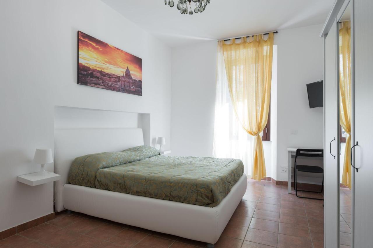 לינה וארוחת בוקר רומא Cornelia Penthouse מראה חיצוני תמונה