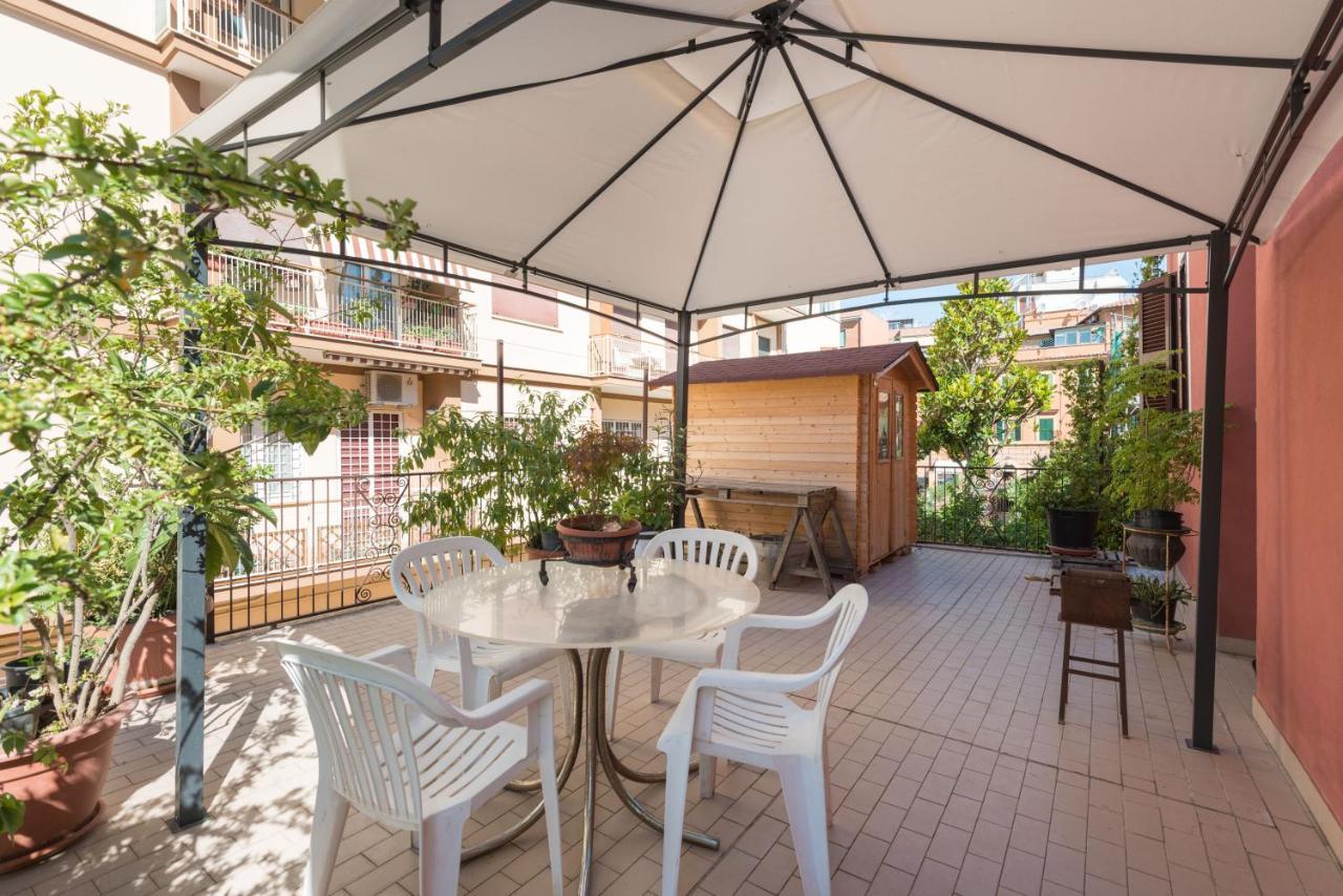 לינה וארוחת בוקר רומא Cornelia Penthouse מראה חיצוני תמונה